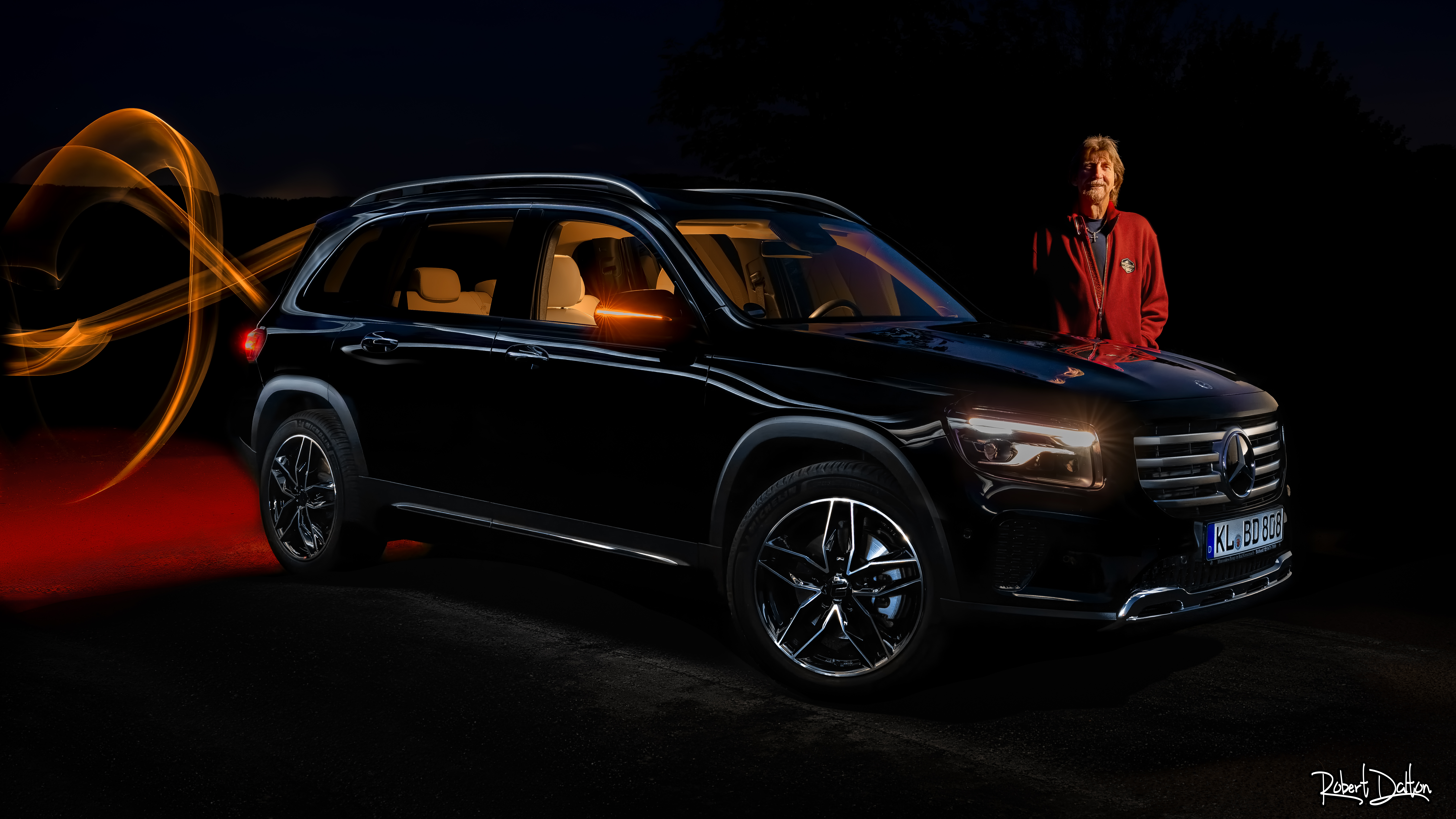 Lichtmalerei mit Bob und dem Mercedes GLB